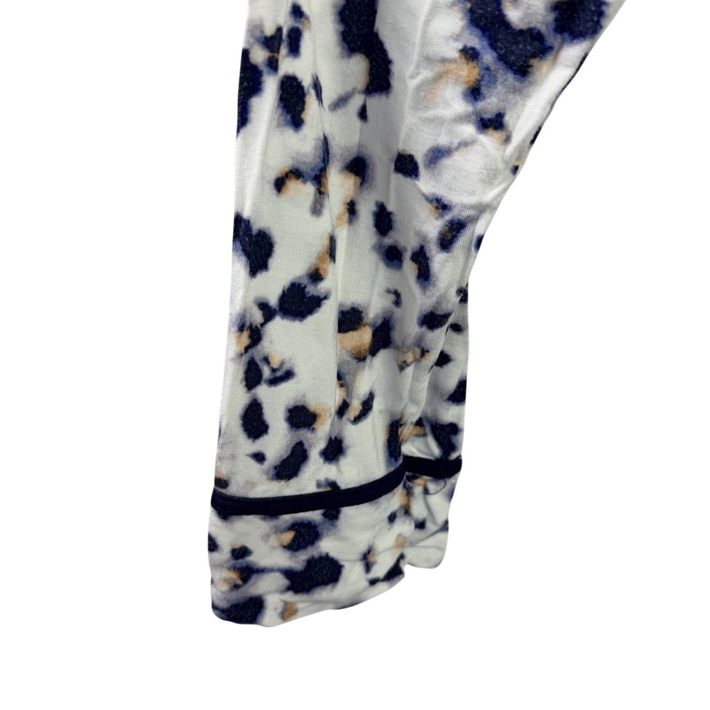 Soma Cool Nights Womens M Two-piece Long Sleeve Pajama Set Leopard Print Lounge - Picture 11 of 11